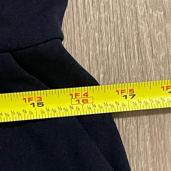 Tahari Women’s Jumpsuit Size 10 Blue Stretch Business Causal Academia Classic - Picture 14 of 17